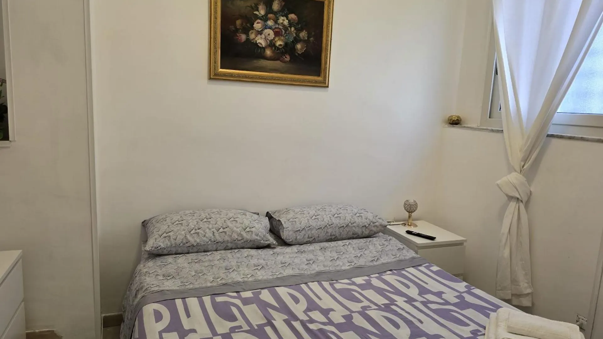 Giglio Rosso House Hotel Catania 0*,  Italy